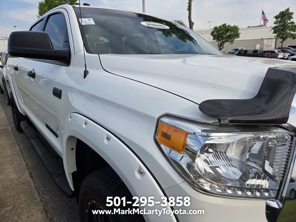 Used 2017 Toyota Tundra SR5 w/ SR5 Upgrade Package AWD/4WD image 3