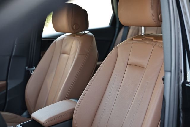 Used 2023 Audi A4 2.0T Premium w/ Convenience Package image 20