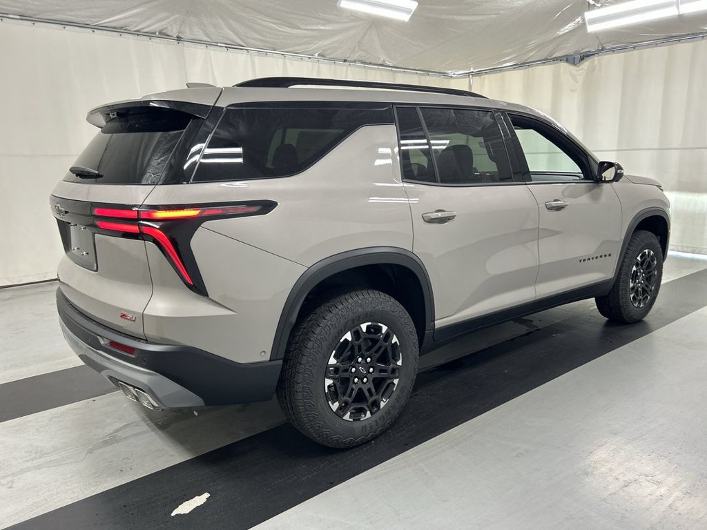 New 2027 Chevrolet Traverse Z71 w/ Enhanced Driving Package AWD/4WD image 2