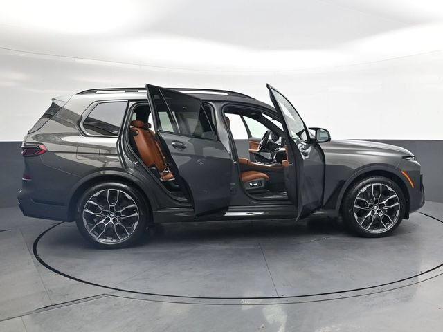 New 2027 BMW X7 M60i AWD/4WD image 38