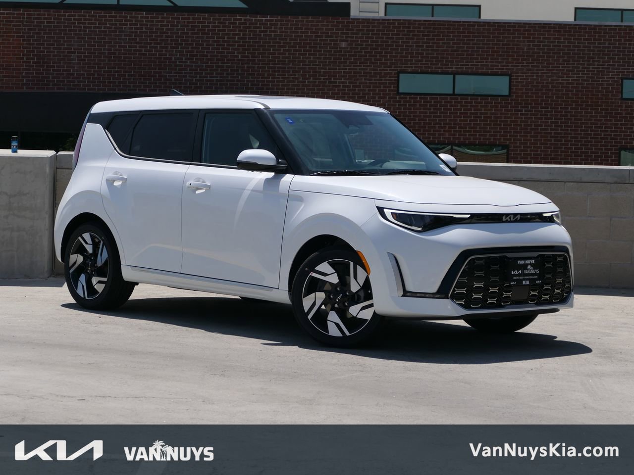 New 2025 Kia Soul GT-Line w/ GT-Line Technology Package image 1