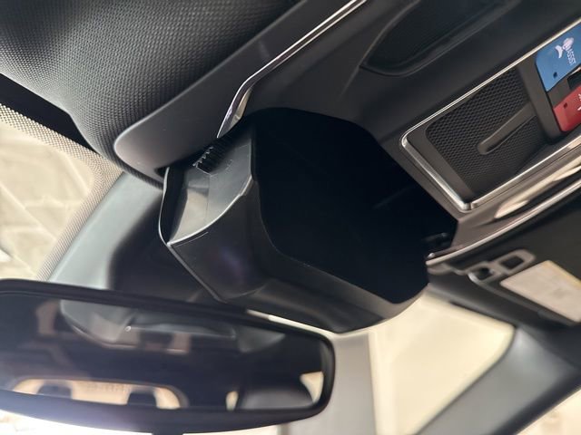 Used 2023 Jeep Grand Cherokee L Laredo image 53
