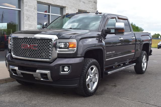 Used 2015 GMC Sierra 2500 Denali AWD/4WD image 16