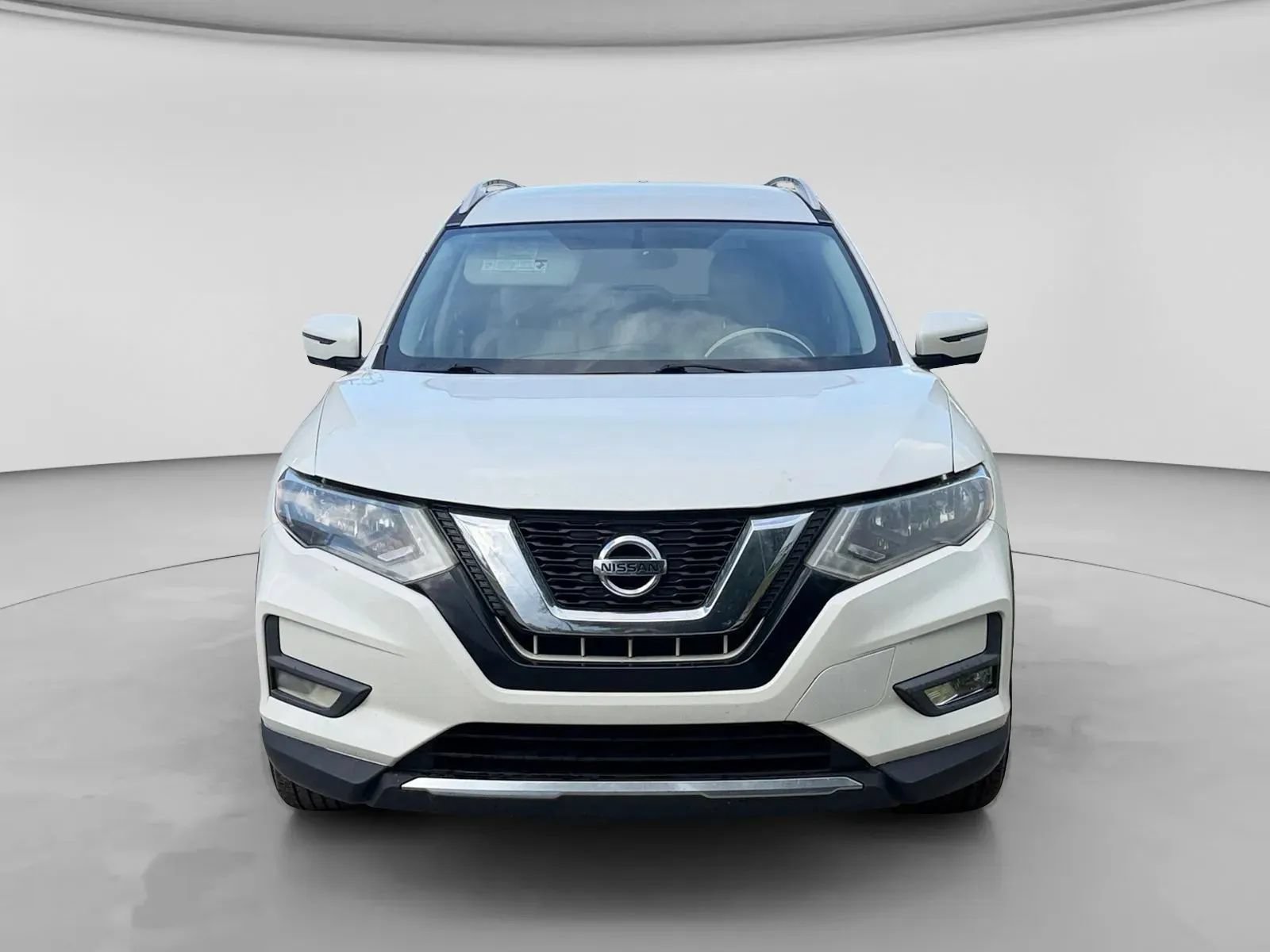 Used 2017 Nissan Rogue SV w/ SV Premium Package FWD image 8