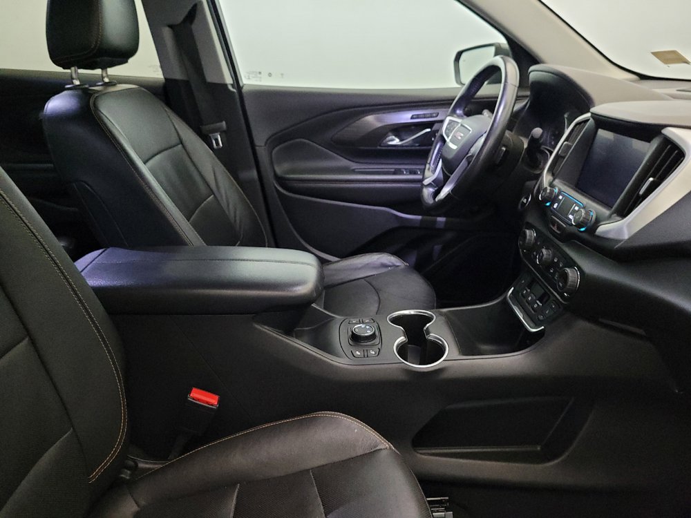 Used 2021 GMC Terrain SLT w/ LPO, Floor Liner Package AWD/4WD image 21