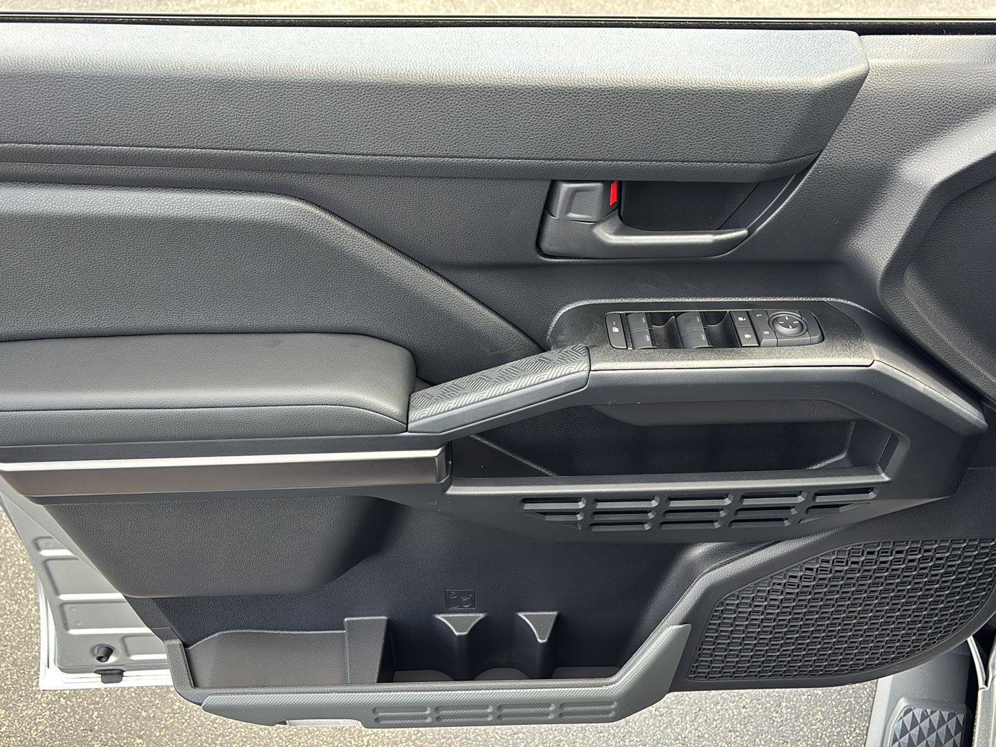 New 2026 Toyota 4Runner SR5 AWD/4WD image 19