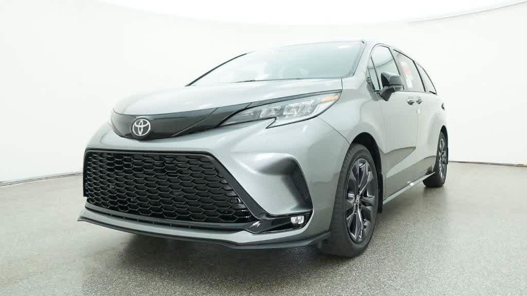 New 2026 Toyota Sienna XSE FWD image 19