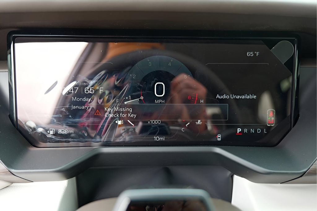 New 2026 GMC Acadia Denali w/ Super Cruise Package FWD image 14