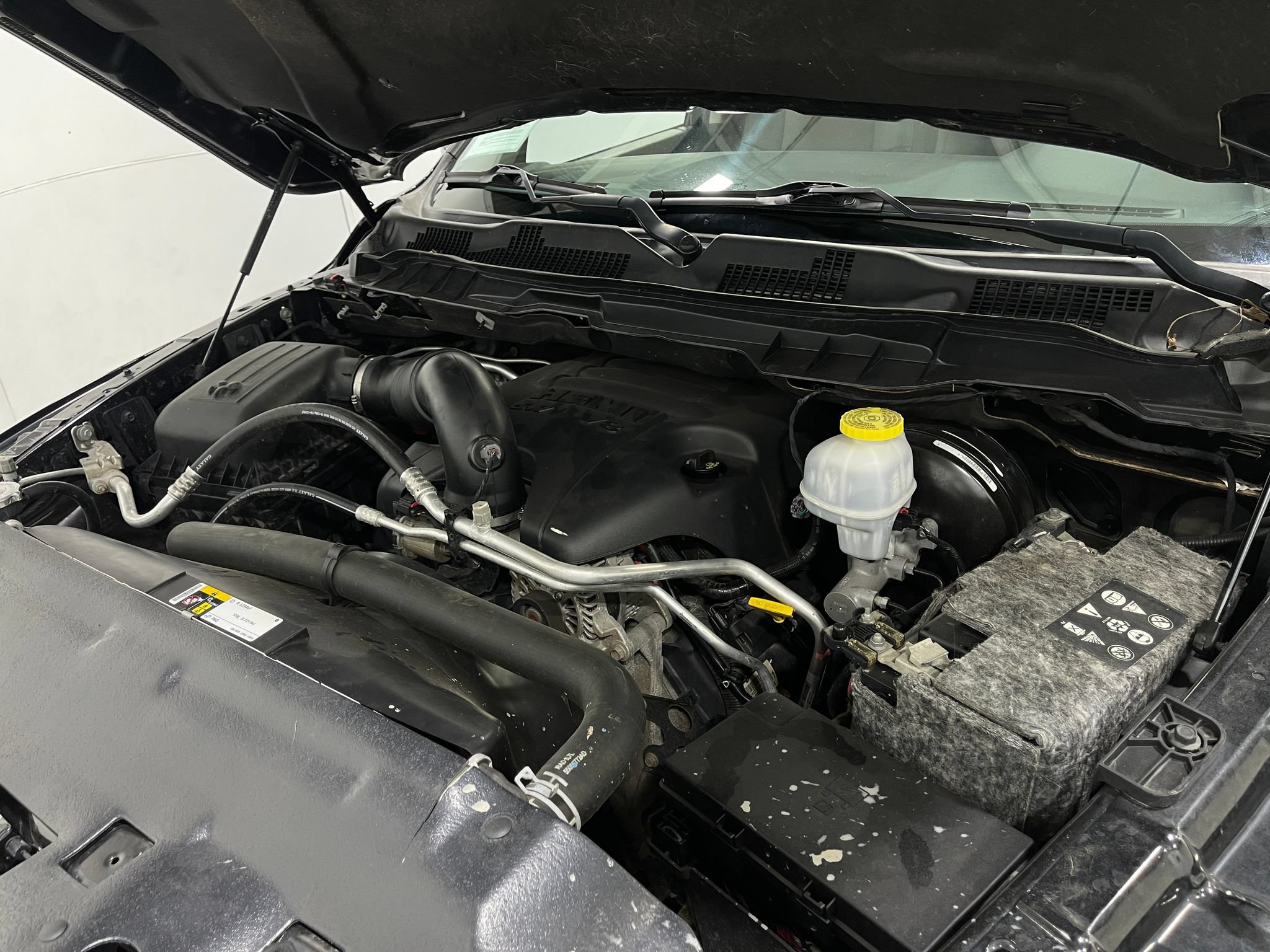 Used 2018 RAM 1500 Sport AWD/4WD image 26