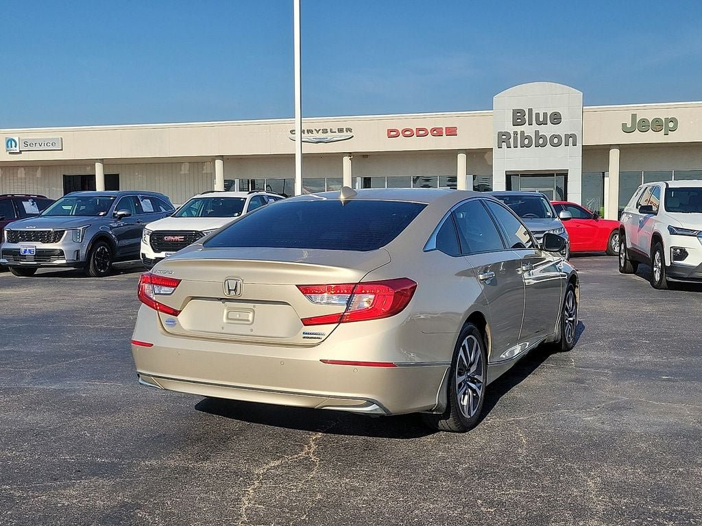 Used 2019 Honda Accord Touring image 5