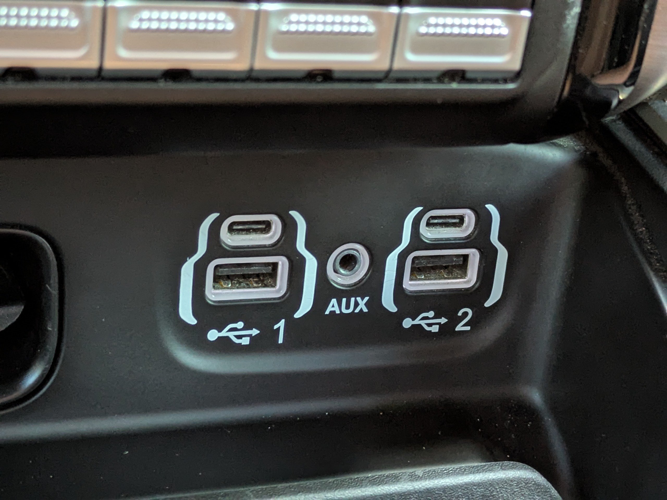 Used 2023 RAM 3500 Limited AWD/4WD image 26