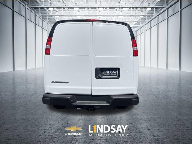 New 2026 Chevrolet Express 2500 w/ Driver Convenience Package RWD image 7
