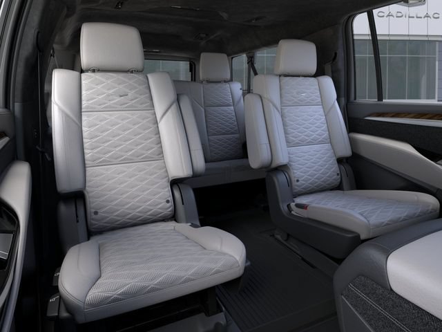 New 2026 Cadillac Escalade ESV Platinum Sport w/ LPO, ONYX Package AWD/4WD image 17