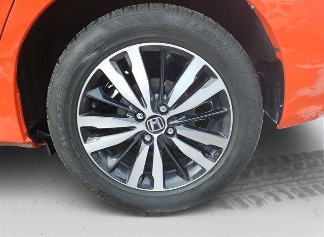 Used 2018 Honda Fit EX image 16