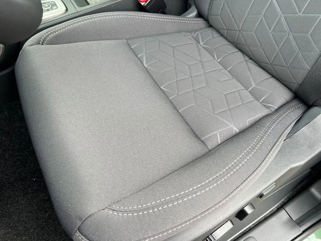 New 2026 Nissan Frontier SV w/ SV Convenience Package AWD/4WD image 12