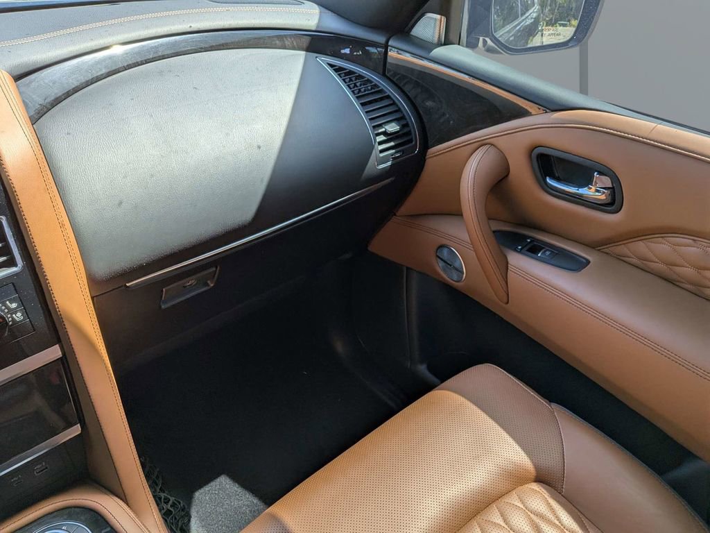 Used 2024 INFINITI QX80 Sensory w/ Cargo Package image 16
