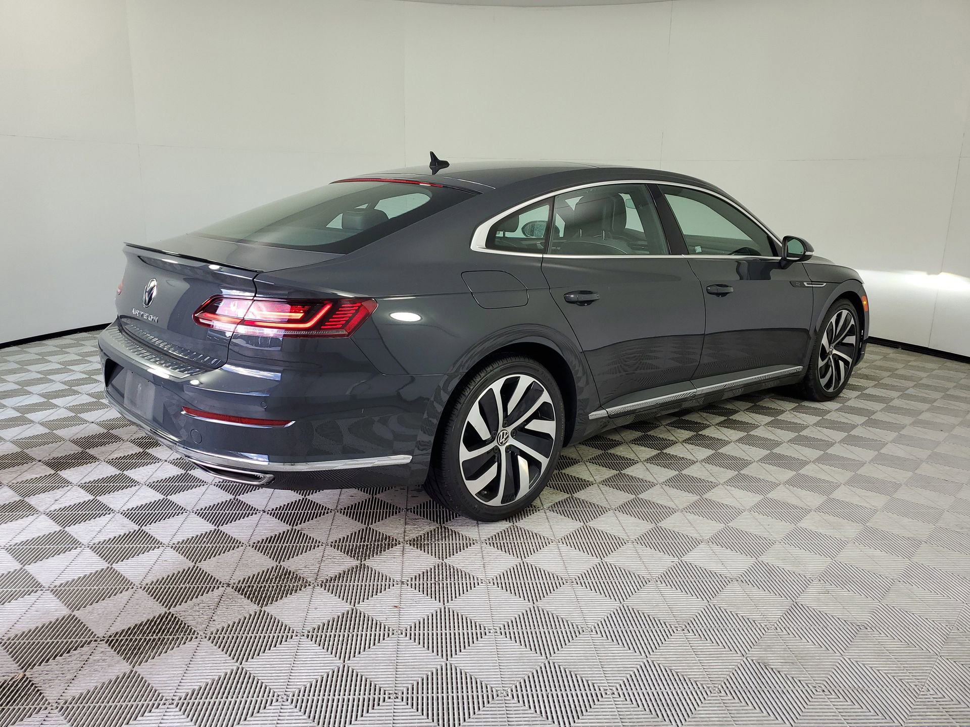 Used 2021 Volkswagen Arteon SEL image 7