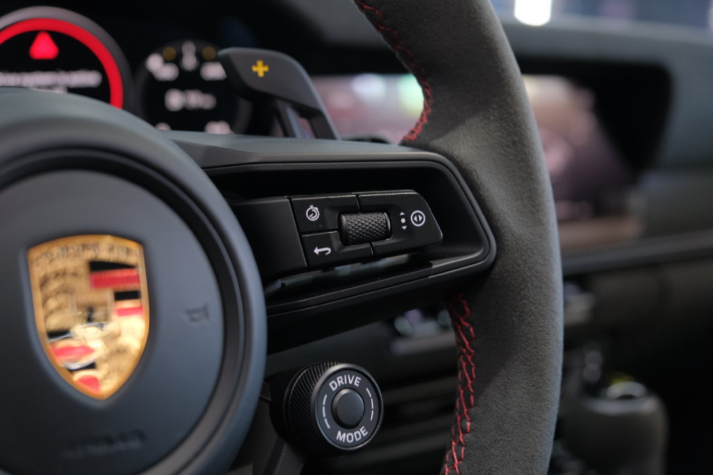 Used 2024 Porsche 911 GT3 RS w/ Weissach Package RWD image 15