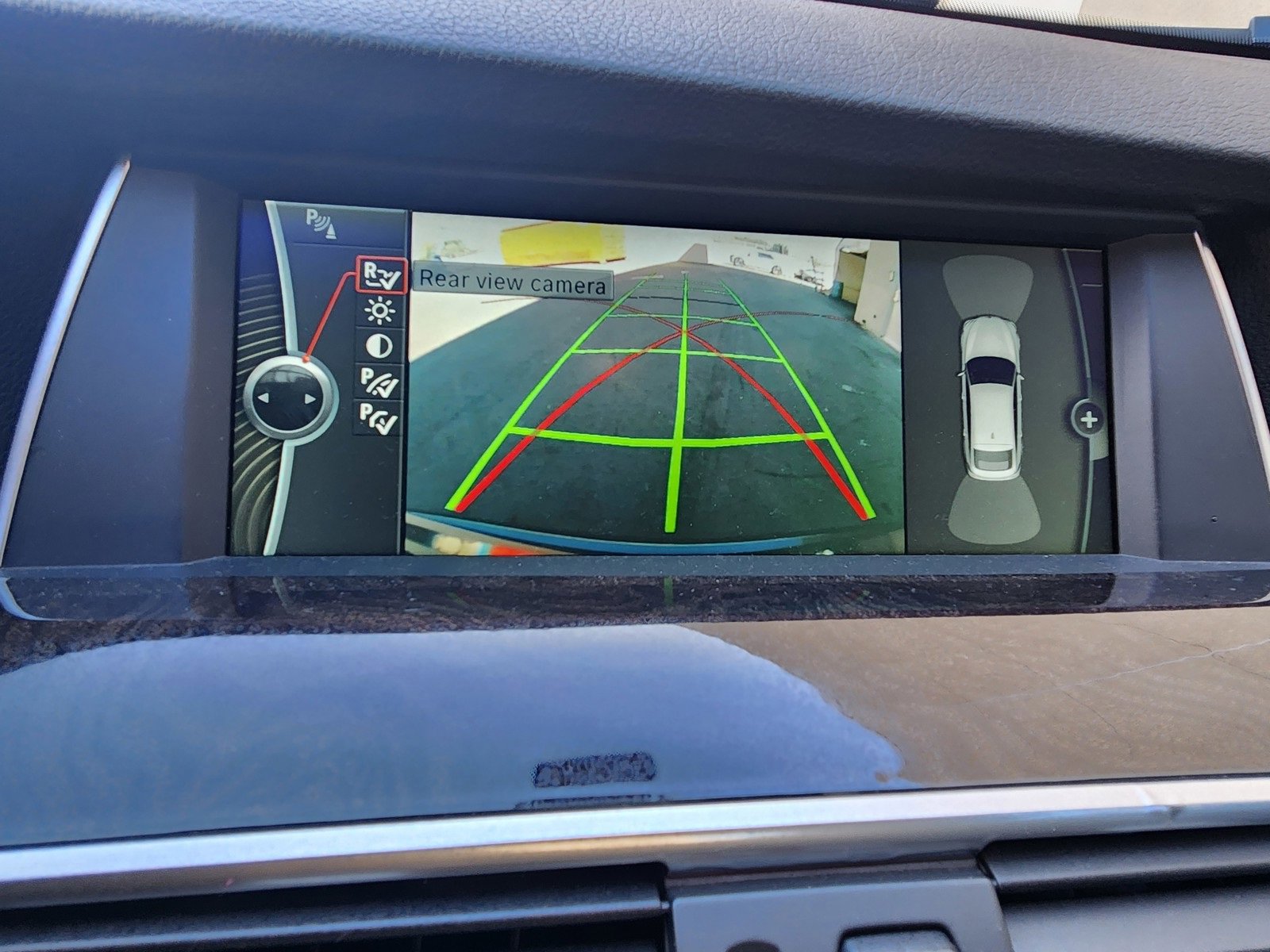 Used 2011 BMW 550i Gran Turismo image 14