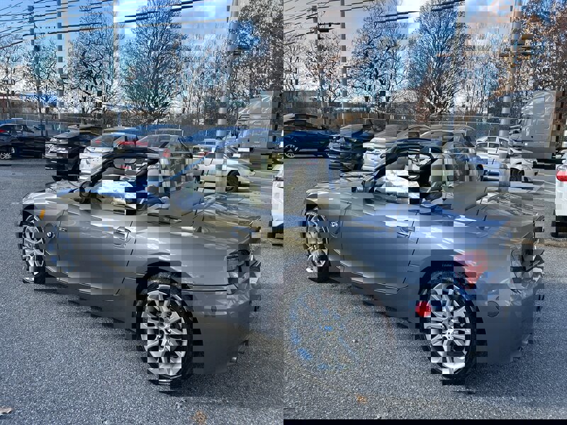 Used 2007 BMW Z4 3.0i image 13