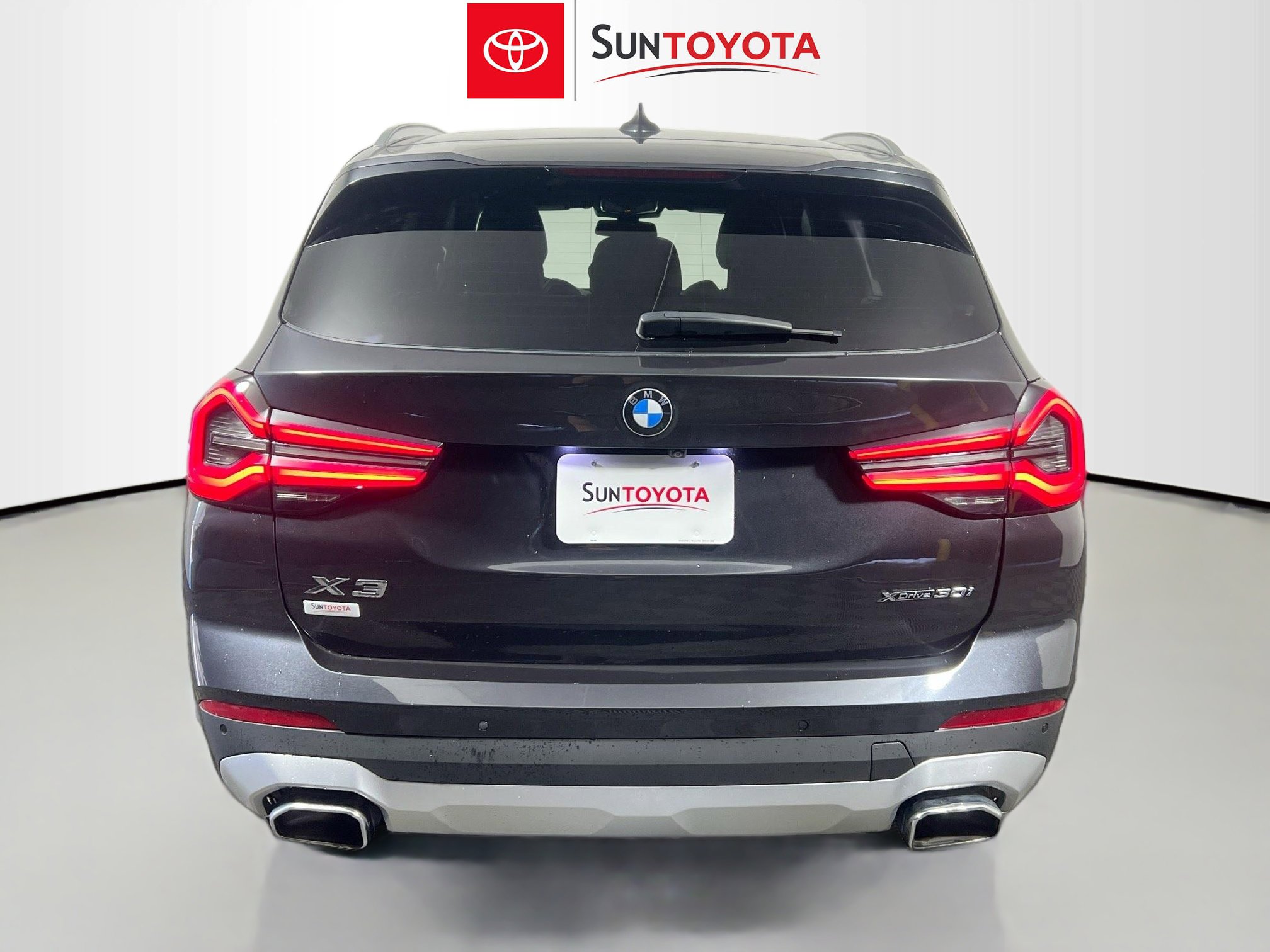 Used 2024 BMW X3 xDrive30i w/ Convenience Package image 5