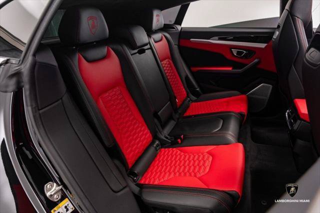 Used 2021 Lamborghini Urus AWD/4WD image 48