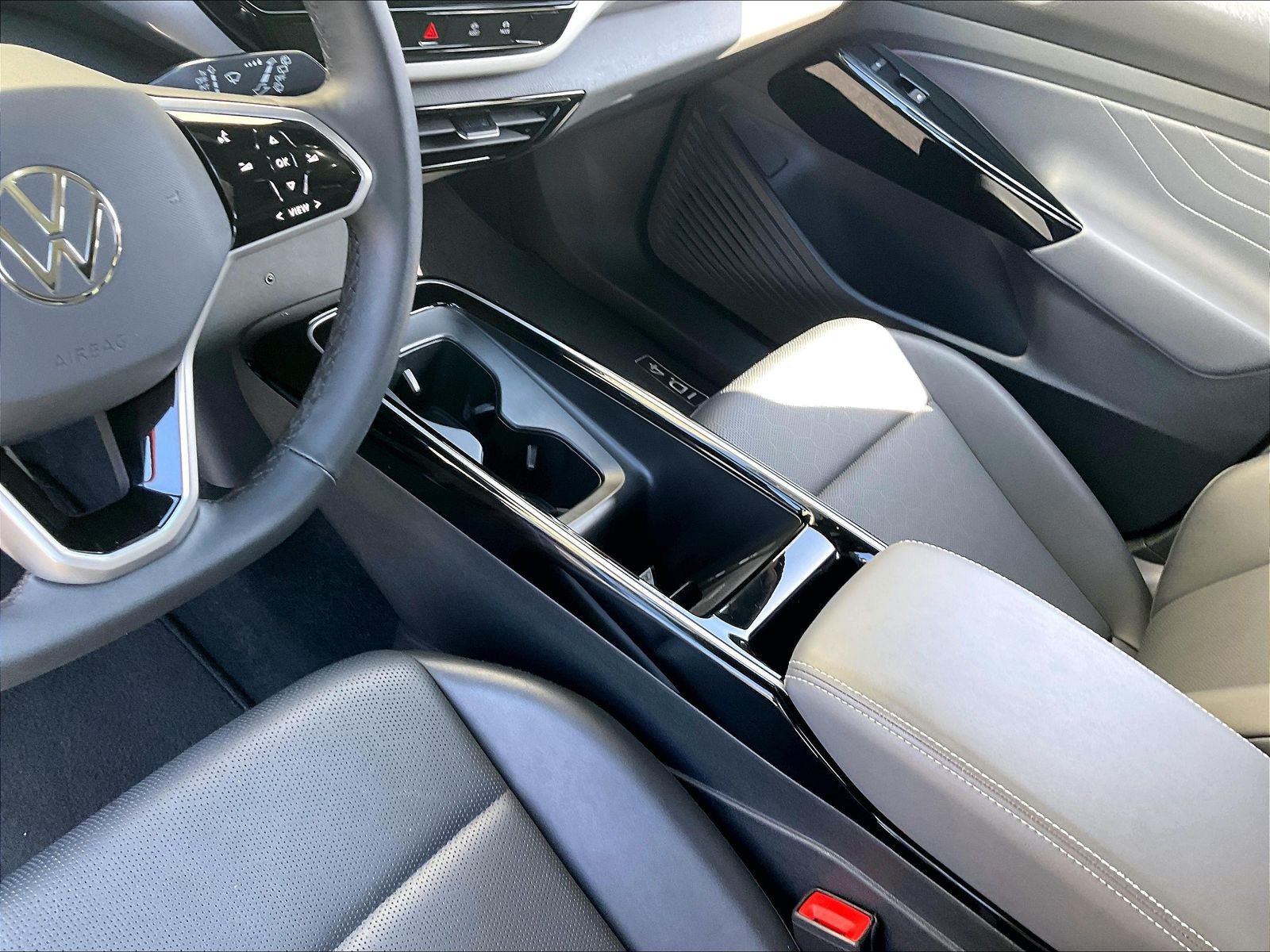 Certified 2023 Volkswagen ID.4 Pro S Plus AWD/4WD image 16