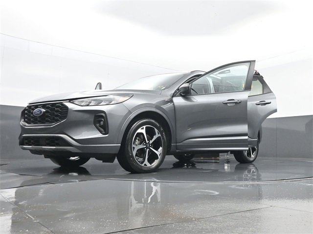 Used 2023 Ford Escape ST-Line Select w/ Tech Pack #2 image 34