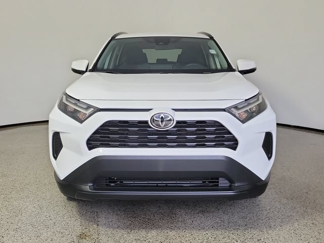 Used 2025 Toyota RAV4 XLE FWD image 3
