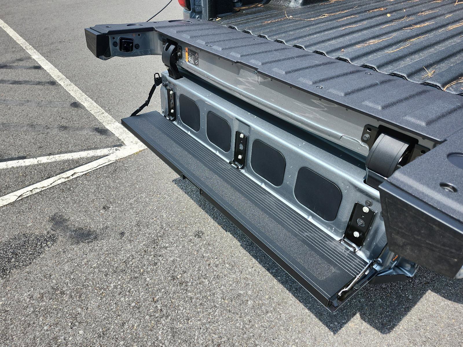 New 2026 GMC Sierra 1500 Elevation image 10