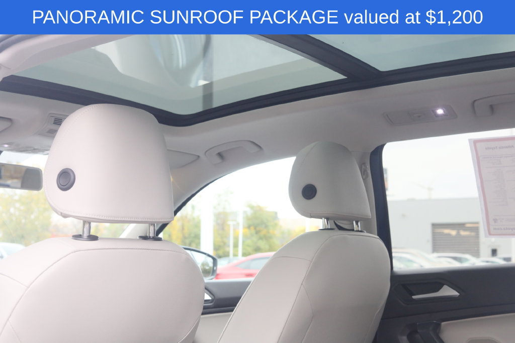Used 2019 Volkswagen Tiguan SE w/ Panoramic Sunroof Package AWD/4WD image 4