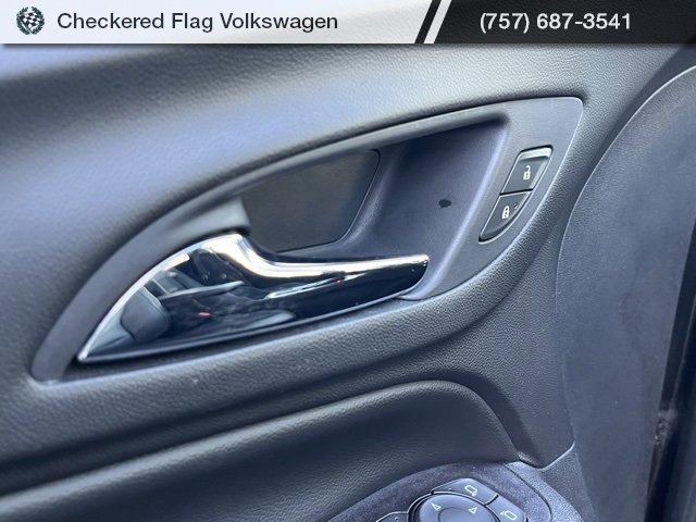 Used 2020 Chevrolet Equinox LT w/ Midnight Edition image 16