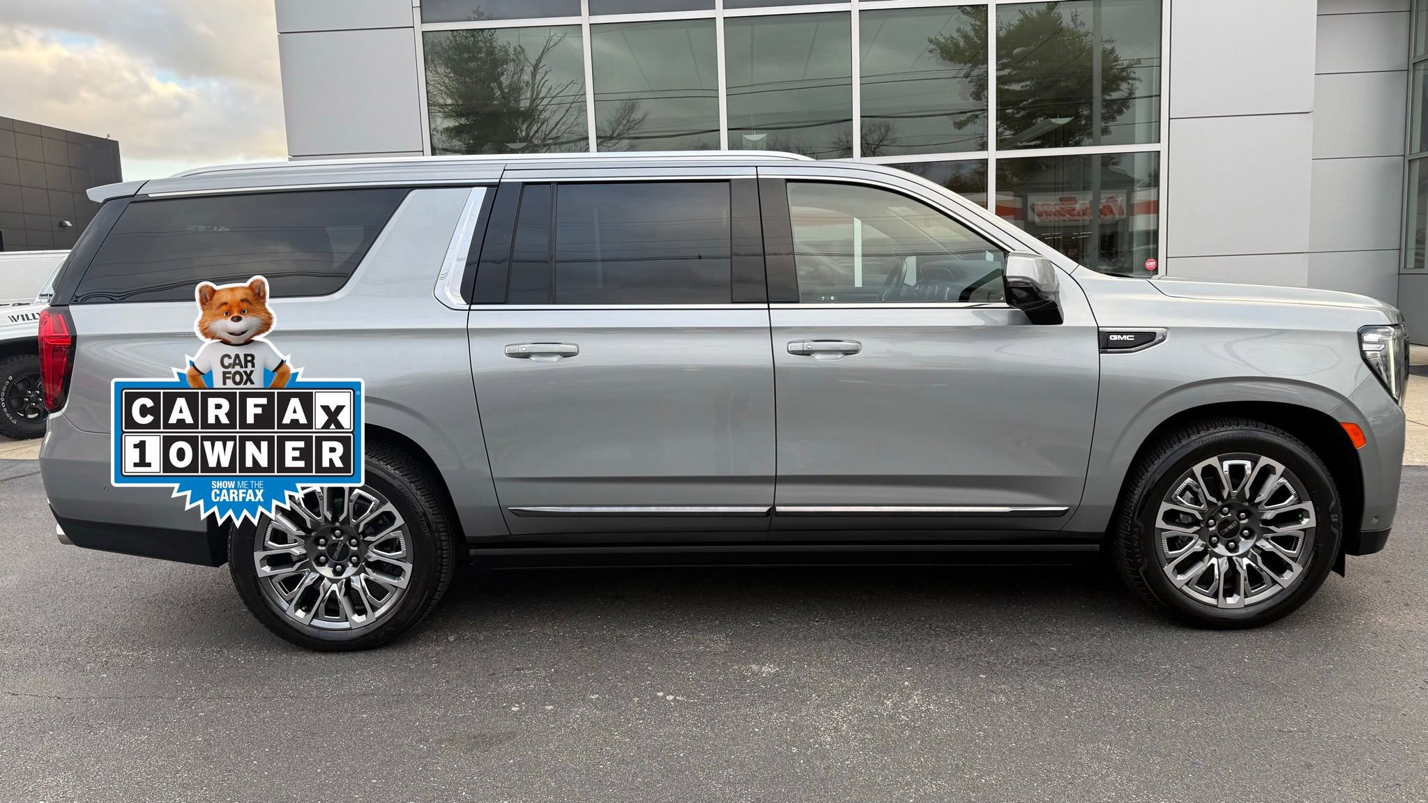 Used 2024 GMC Yukon XL Denali Ultimate