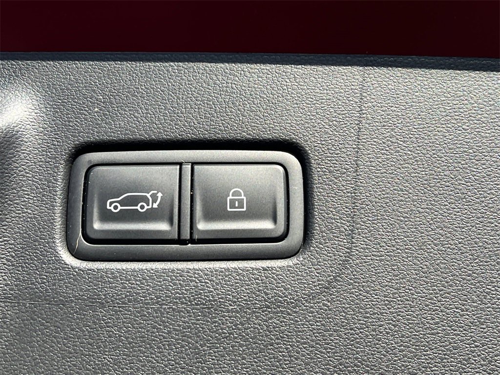 Used 2025 Hyundai Santa Fe XRT w/ Tow & Go Package image 41