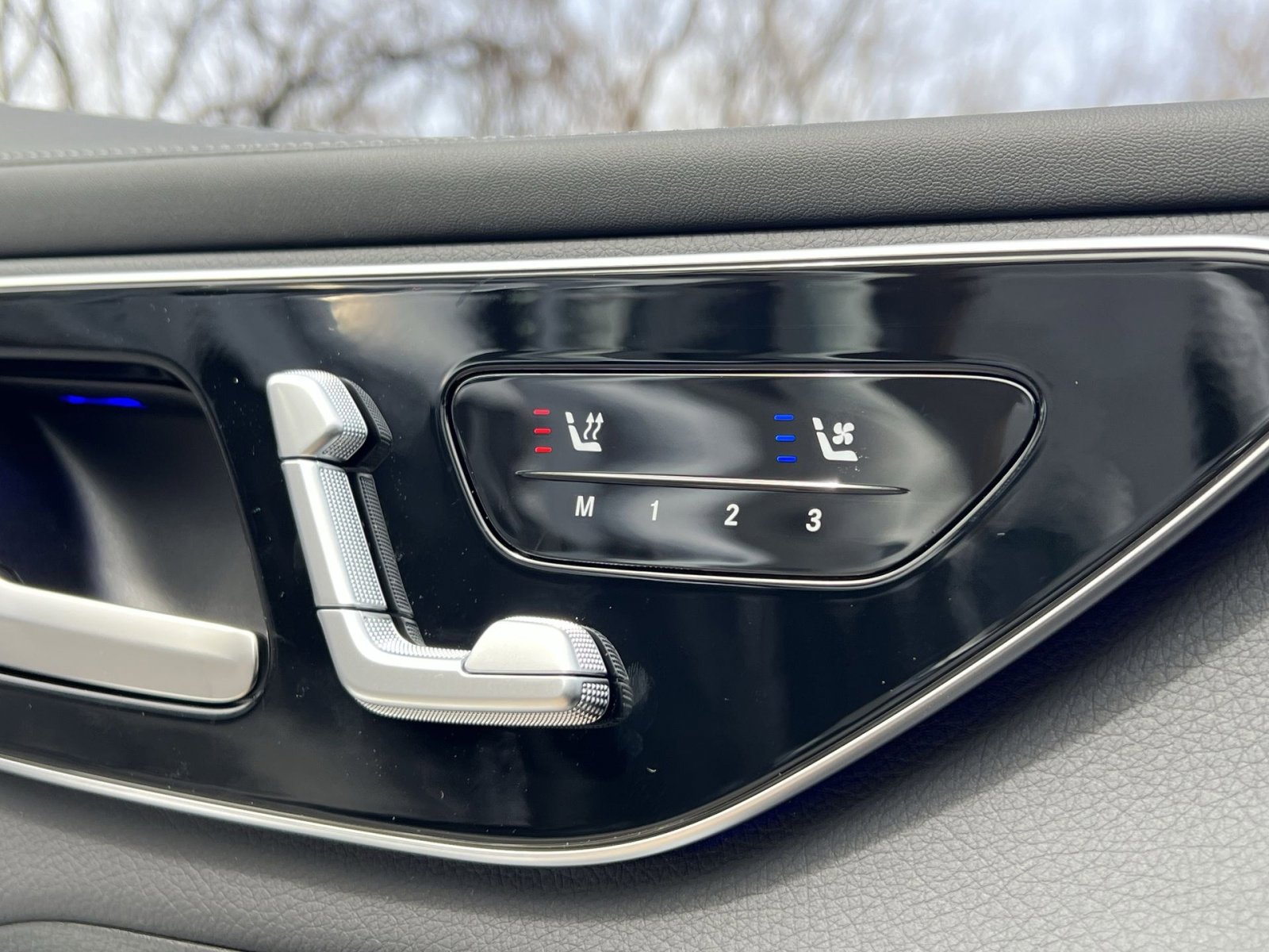 New 2026 Mercedes-Benz GLC 300 4MATIC image 33