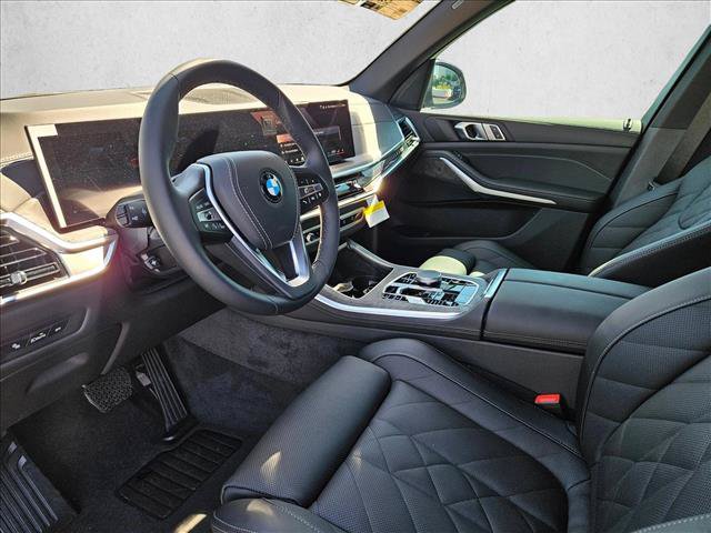 New 2026 BMW X5 xDrive40i w/ Parking Assistance Package AWD/4WD image 3