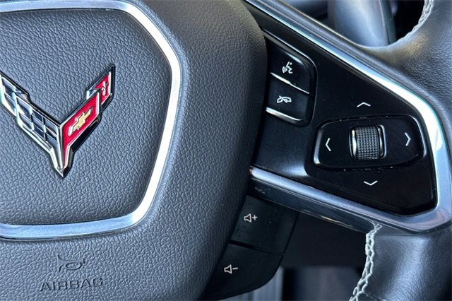 Used 2021 Chevrolet Corvette Stingray Convertible w/ Z51 Performance Package image 37