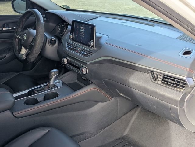 Used 2022 Nissan Altima 2.5 SR w/ Midnight Edition Package image 33