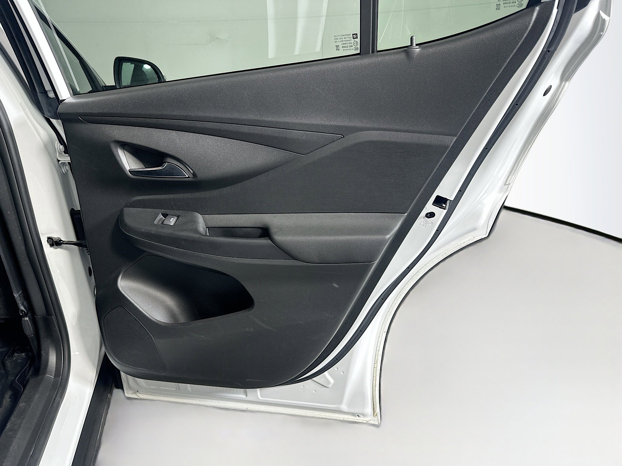 Used 2024 Buick Envista Preferred w/ Convenience I Package FWD image 31