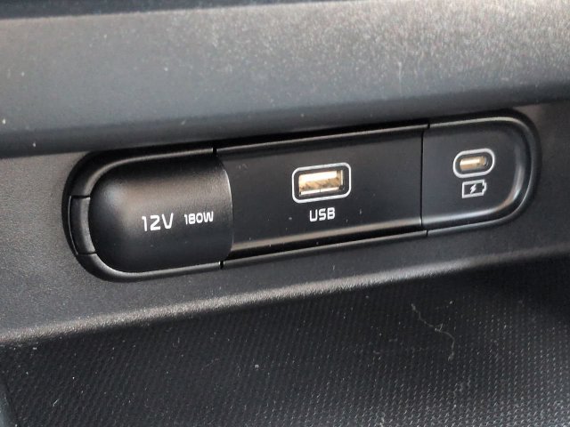 Used 2024 Kia Seltos SX w/ SX Sunroof Package AWD/4WD image 23