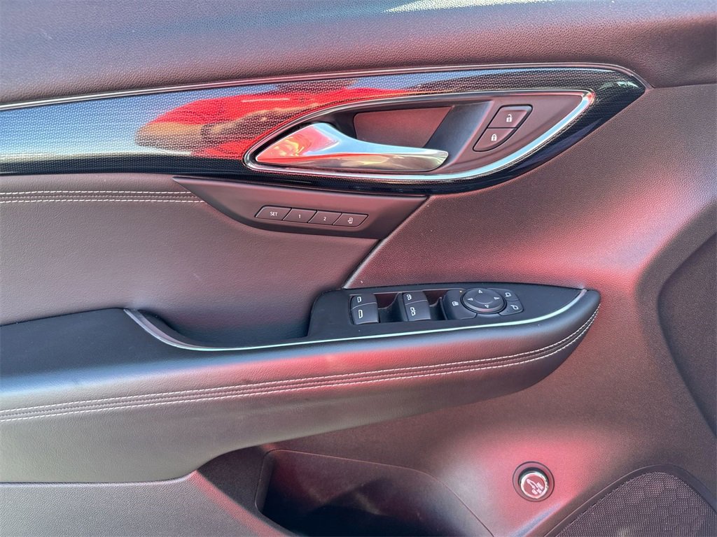 Used 2023 Buick Envision Essence image 20