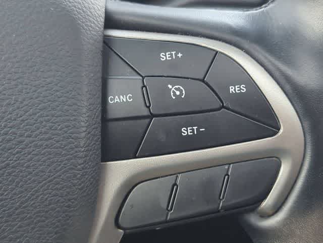 Certified 2021 Jeep Grand Cherokee Limited w/ Premium Lighting Group AWD/4WD image 26