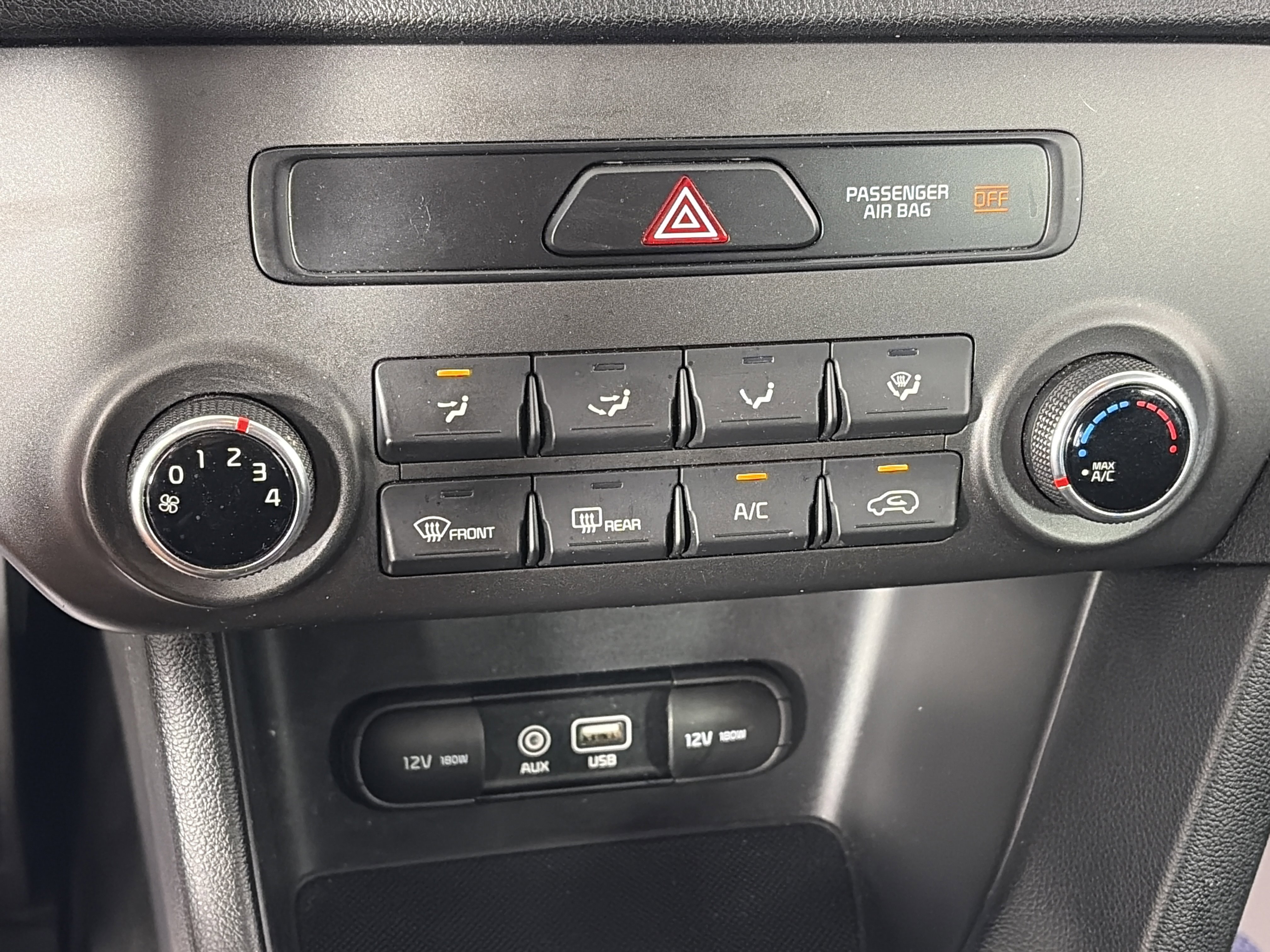 Used 2017 Kia Sportage LX AWD/4WD image 19