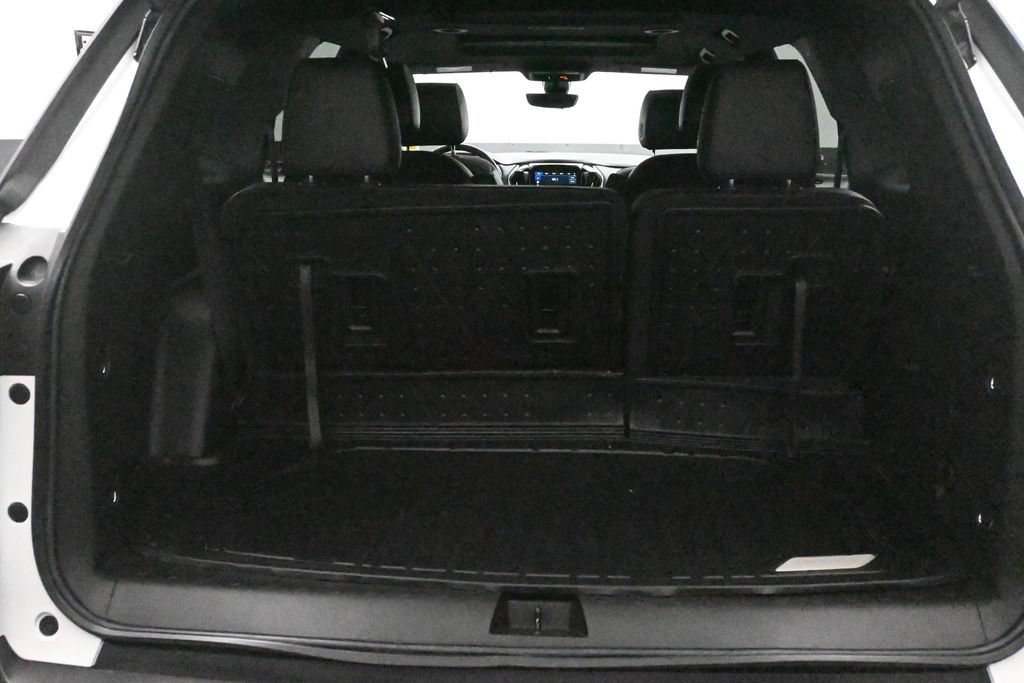 Certified 2023 Chevrolet Traverse RS w/ LPO, Floor Liner Package AWD/4WD image 15