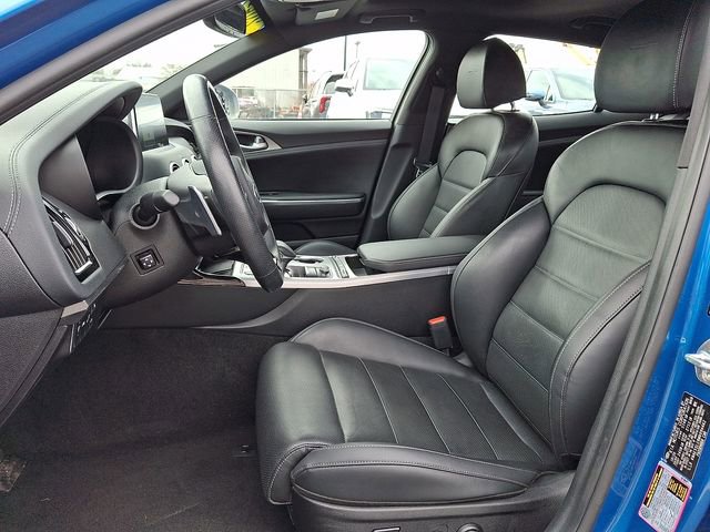 Used 2021 Kia Stinger GT2 image 13