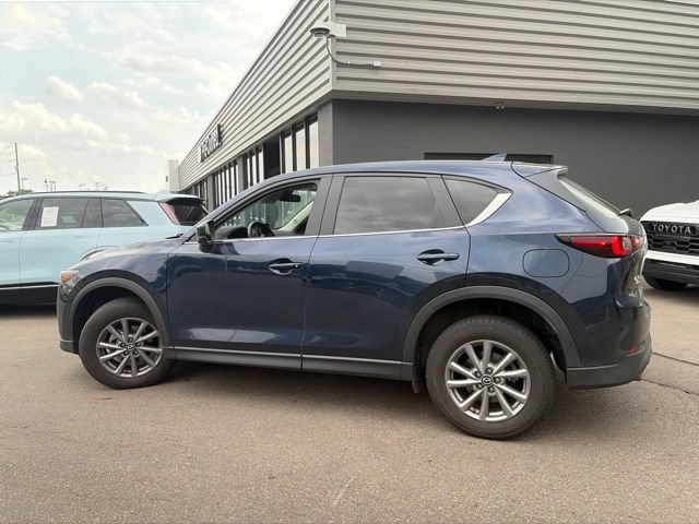 Used 2023 MAZDA CX-5 AWD 2.5 S w/ Select Package image 7