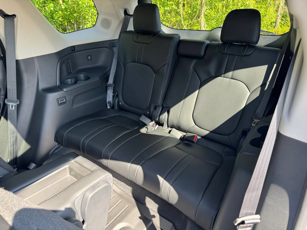 Certified 2026 Honda Pilot Touring image 13