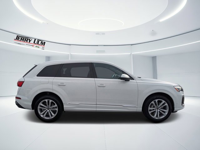 Used 2025 Audi Q7 3.0T Premium Plus image 3
