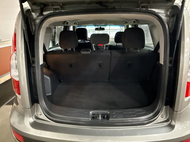 Used 2012 Kia Soul + image 23