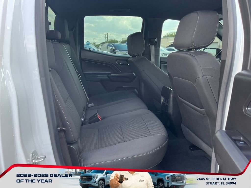 Used 2025 GMC Canyon Elevation image 17